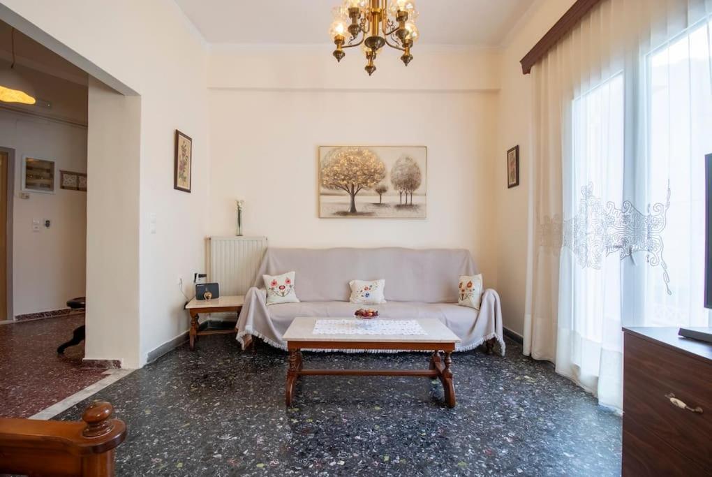 Vintage Charm Apt Near Centre Ираклион Экстерьер фото