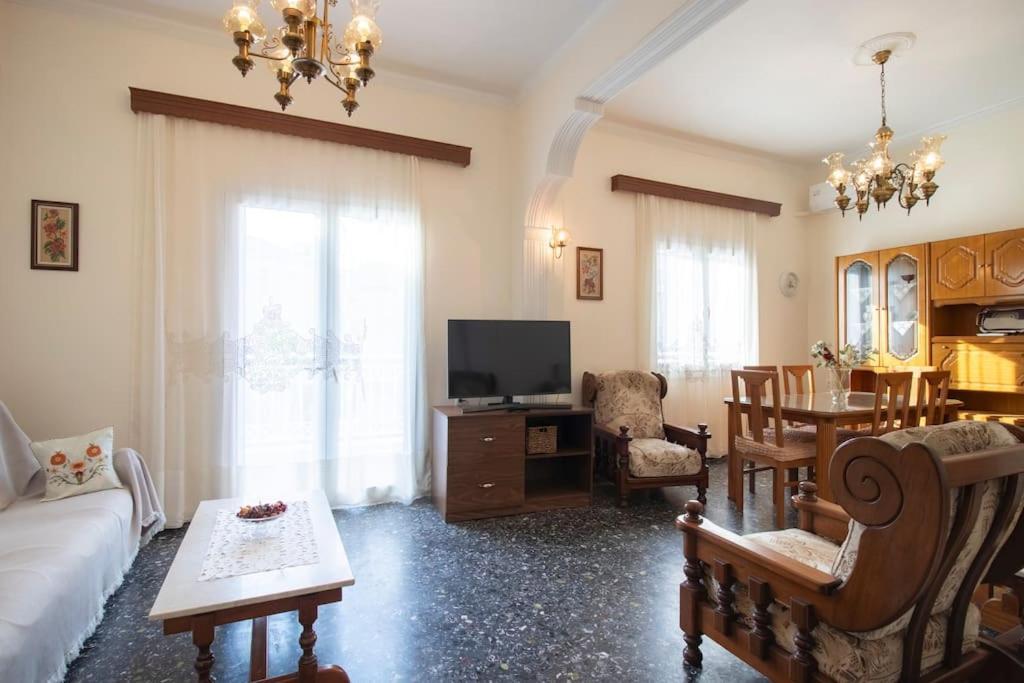 Vintage Charm Apt Near Centre Ираклион Экстерьер фото